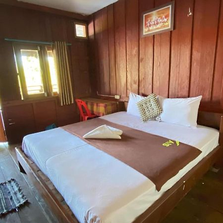 Souksanh River Bungalow Muang Không Buitenkant foto