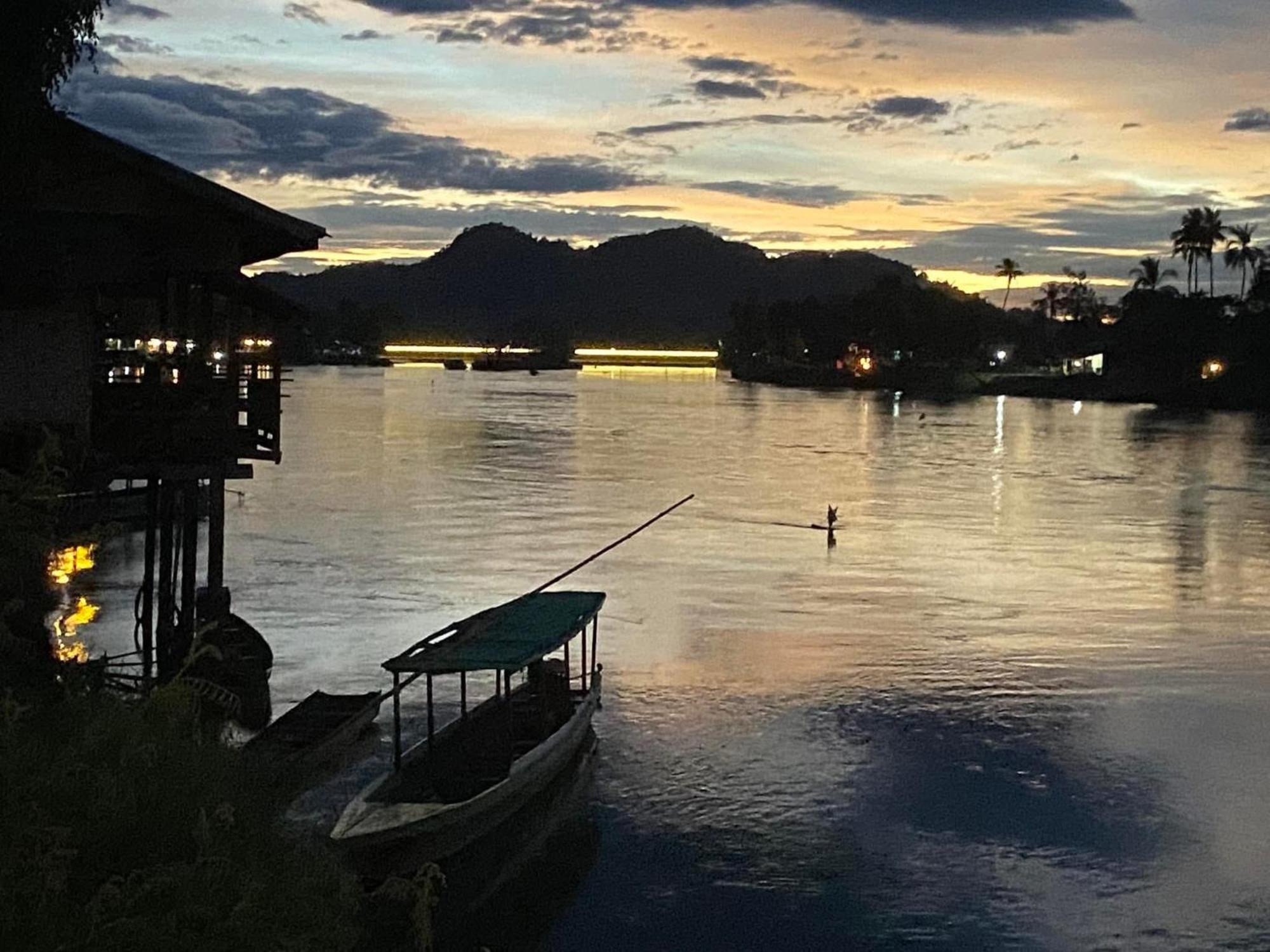 Souksanh River Bungalow Muang Không Buitenkant foto